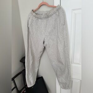 Lululemon women’s sweatpants